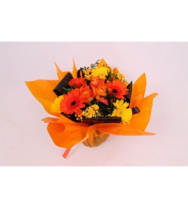 Bouquet orange avec réserve d'eau